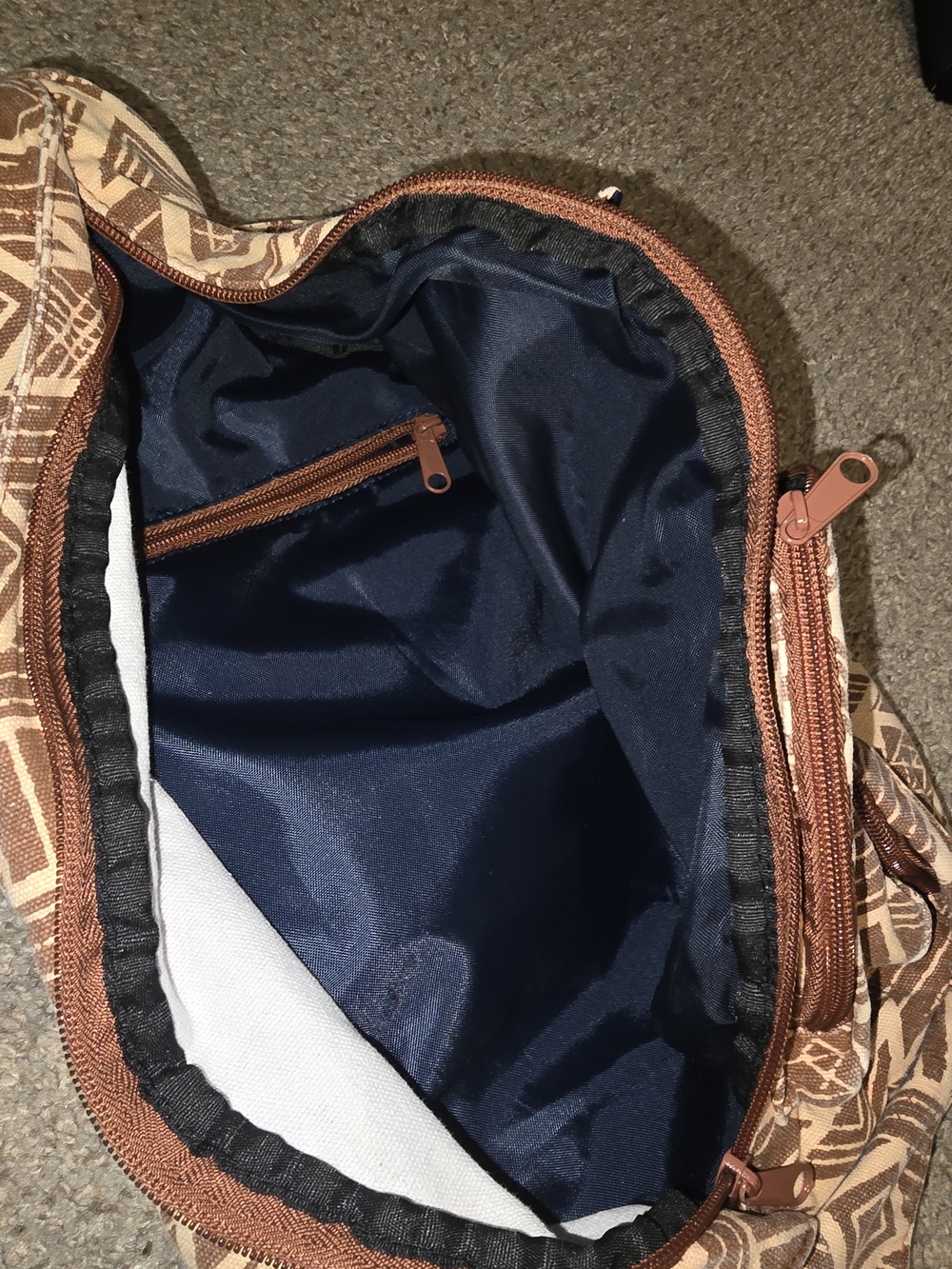 KAVU Brown & Tan Patterned Sling Rope Bag - Picture 6 of 6